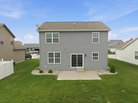 74 Dry Sage Circle Bloomington IL 61705