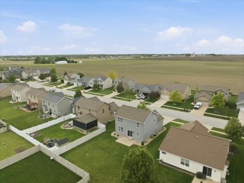 74 Dry Sage Circle Bloomington IL 61705