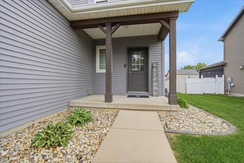 74 Dry Sage Circle Bloomington IL 61705