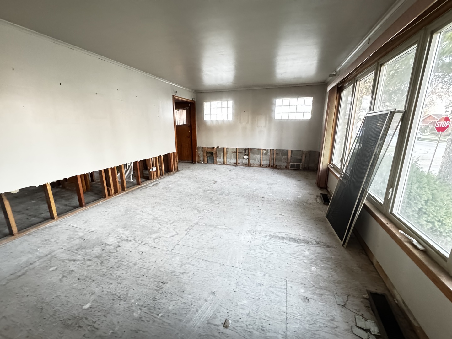10100 South Saint Lawrence Avenue Chicago IL 60628