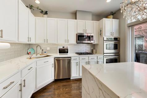 511 North Peoria Street Chicago IL 60642