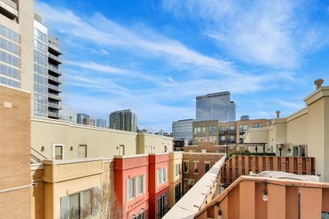 511 North Peoria Street Chicago IL 60642