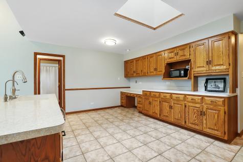 220 Grant Avenue Frankfort IL 60423