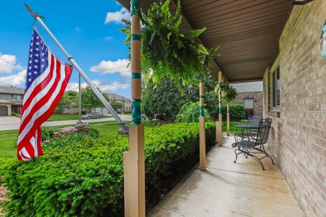 220 Grant Avenue Frankfort IL 60423