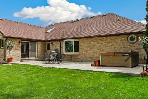 220 Grant Avenue Frankfort IL 60423