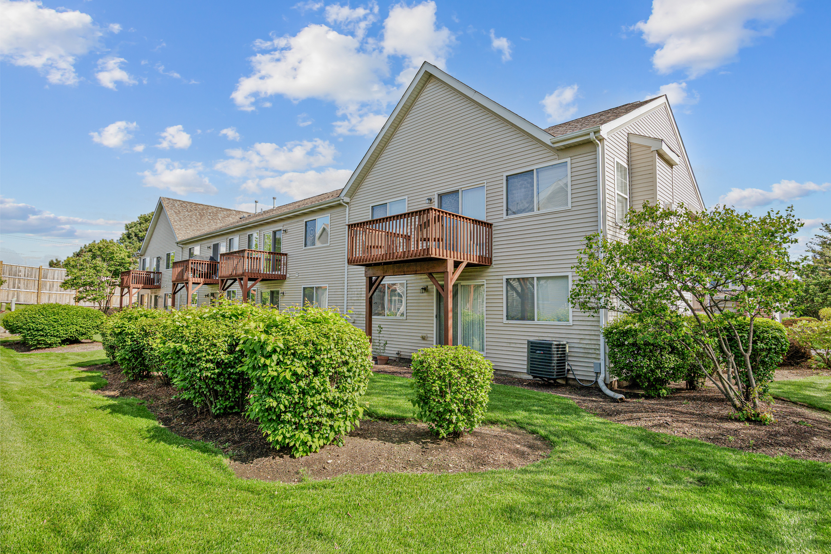 2929 Saganashkee Lane Naperville IL 60564
