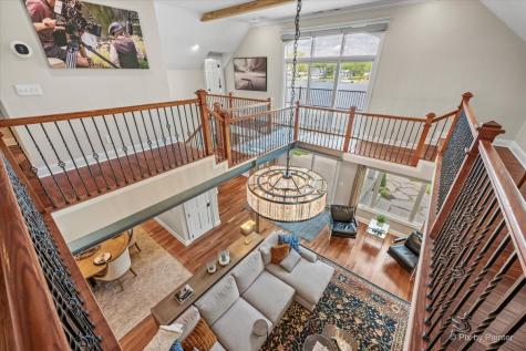 2715 North Villa Lane Mchenry IL 60051