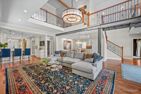 2715 North Villa Lane Mchenry IL 60051