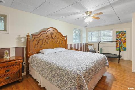 2115 North Lick Creek Road Goreville IL 62939