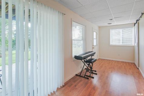 2115 North Lick Creek Road Goreville IL 62939