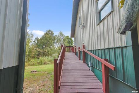 2115 North Lick Creek Road Goreville IL 62939