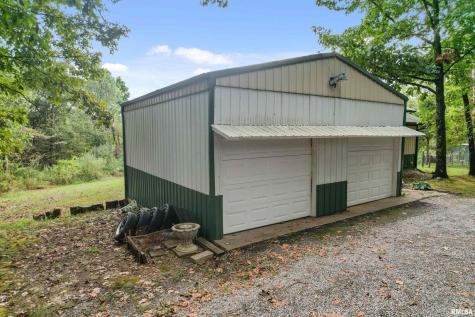 2115 North Lick Creek Road Goreville IL 62939