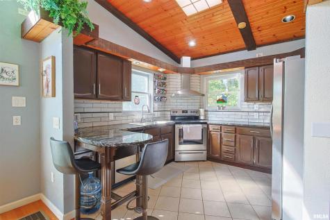 2115 North Lick Creek Road Goreville IL 62939