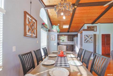2115 North Lick Creek Road Goreville IL 62939