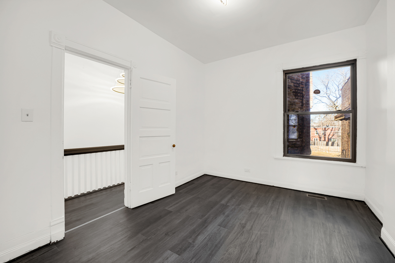 928 East 46th Street Chicago IL 60653