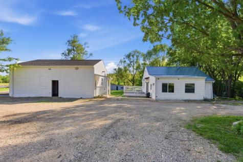 11109 Us Highway 14 Highway Woodstock IL 60098