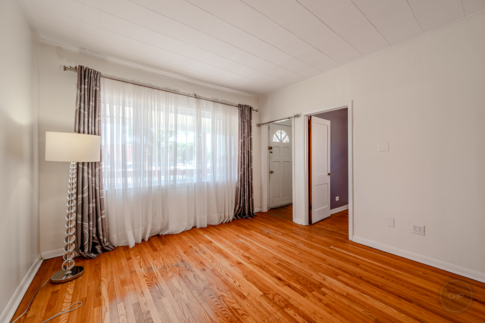 3628 West 83rd Street Chicago IL 60652