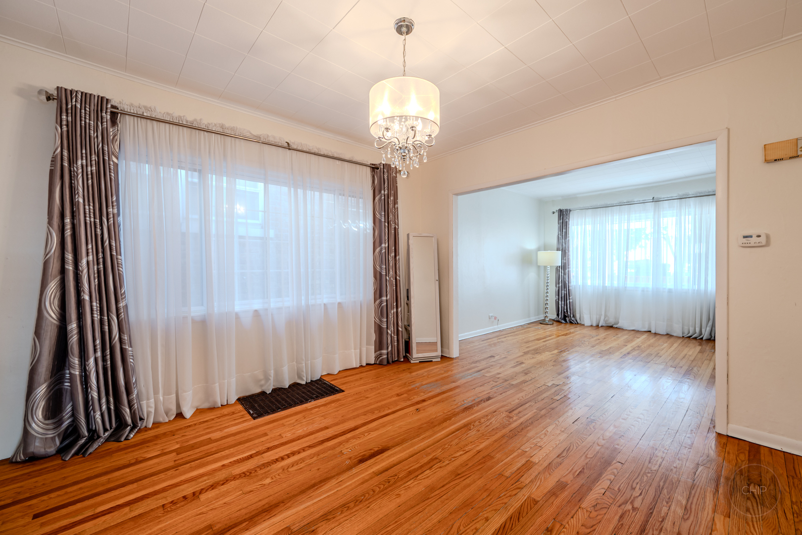 3628 West 83rd Street Chicago IL 60652