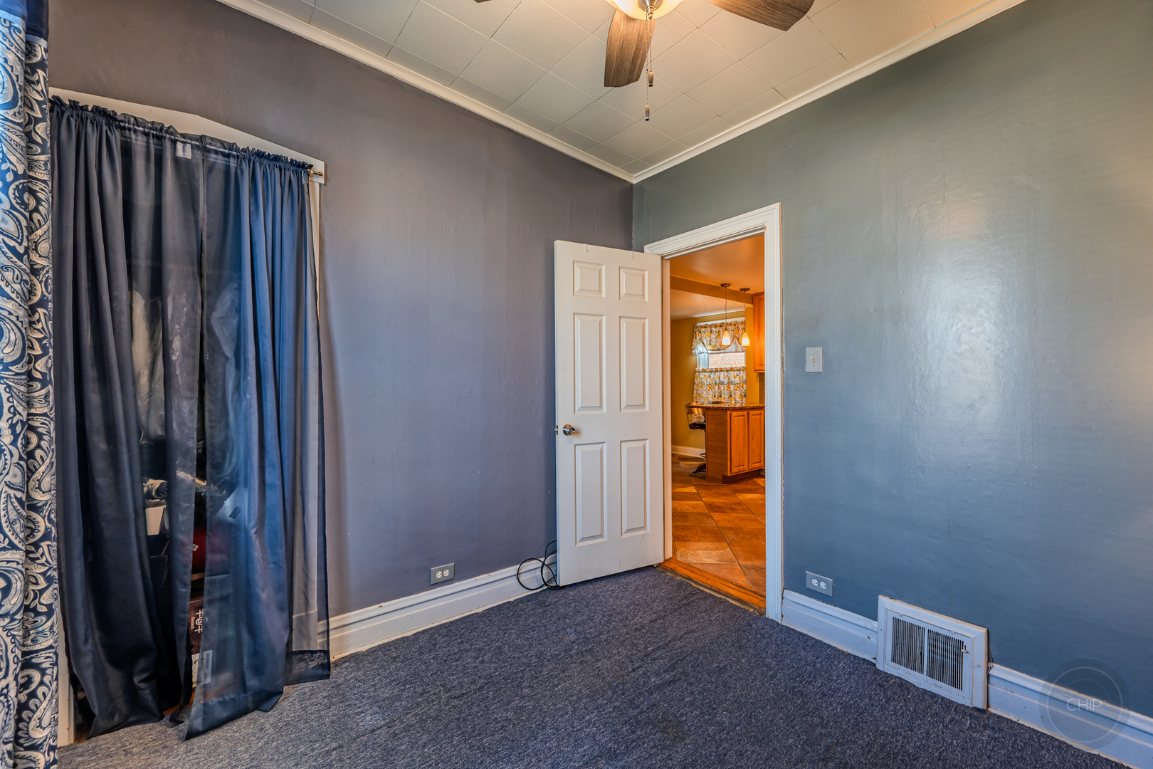 3628 West 83rd Street Chicago IL 60652