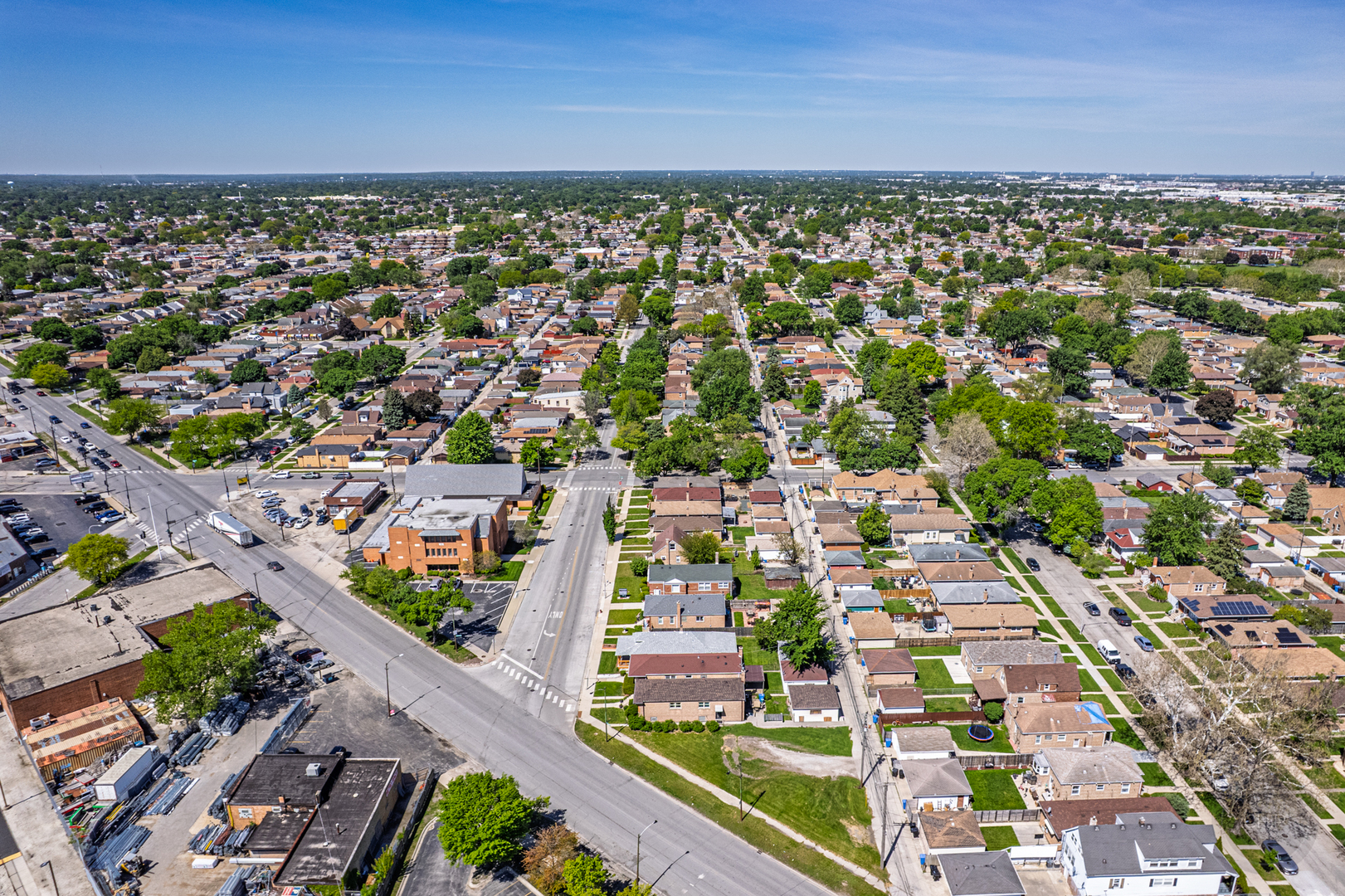 3628 West 83rd Street Chicago IL 60652