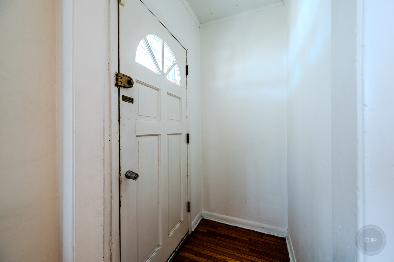 3628 West 83rd Street Chicago IL 60652