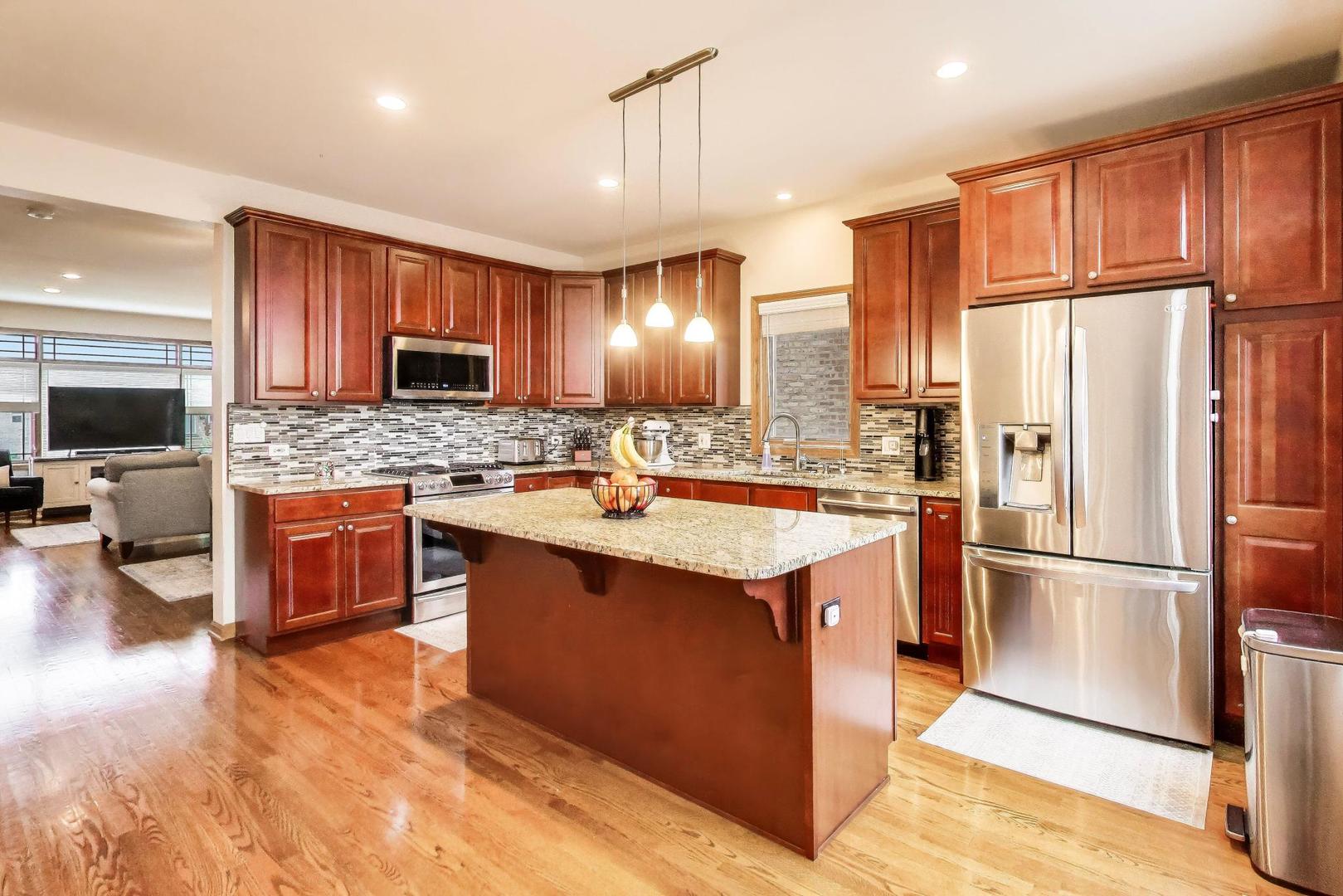 5038 North Rutherford Avenue Chicago IL 60656