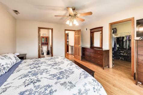 5038 North Rutherford Avenue Chicago IL 60656
