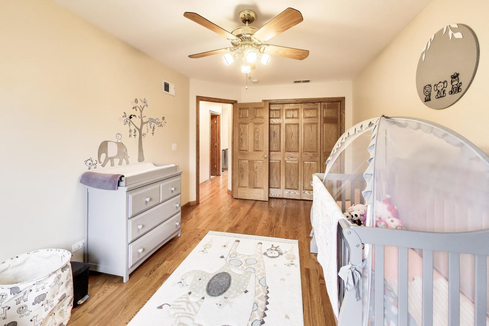 5038 North Rutherford Avenue Chicago IL 60656