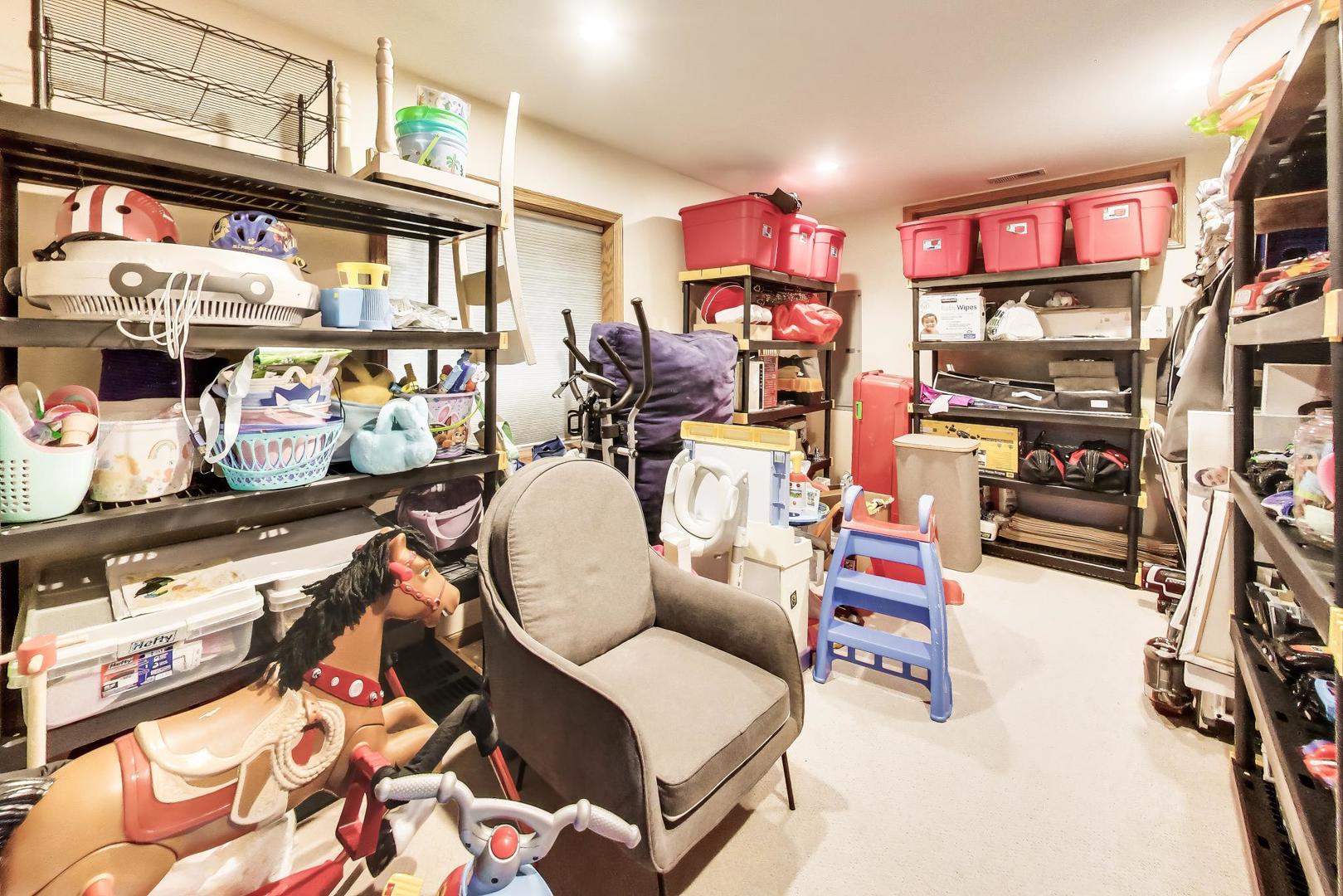 5038 North Rutherford Avenue Chicago IL 60656