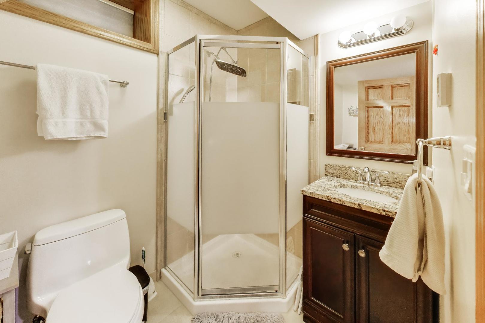 5038 North Rutherford Avenue Chicago IL 60656