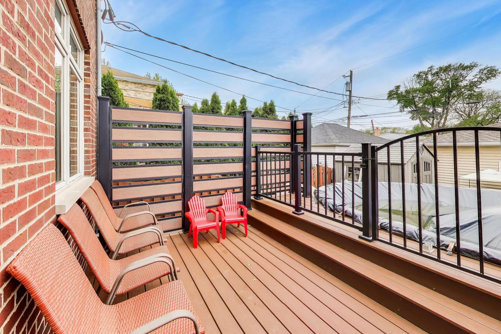 5038 North Rutherford Avenue Chicago IL 60656