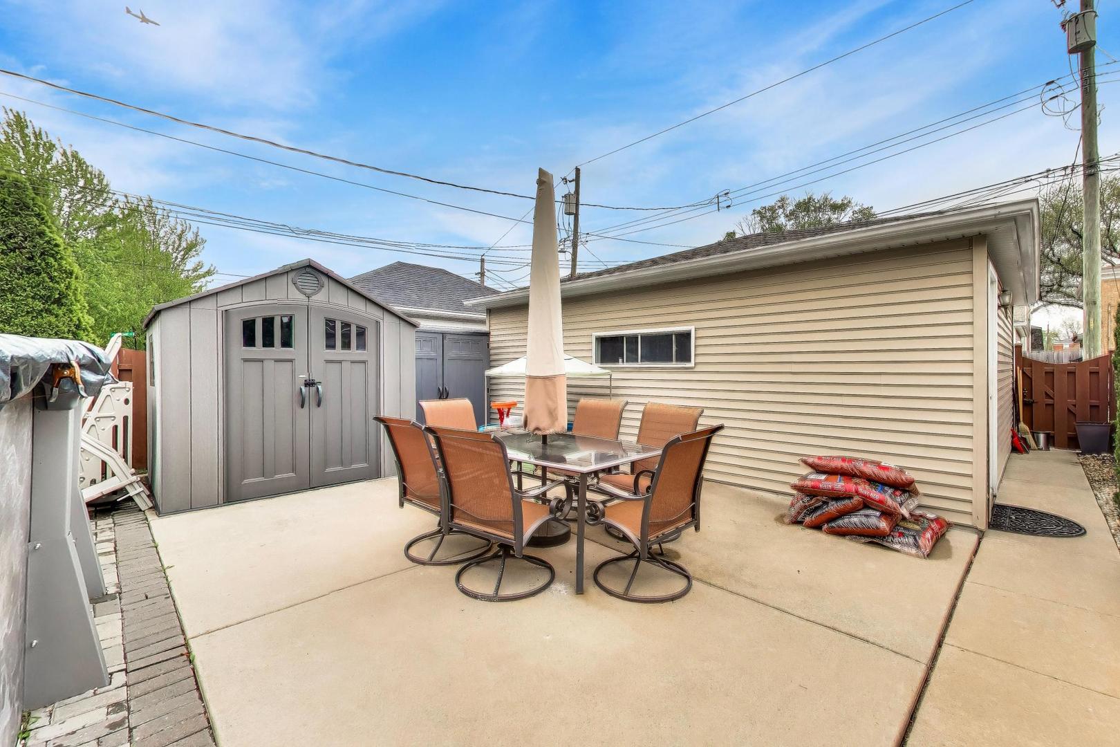 5038 North Rutherford Avenue Chicago IL 60656
