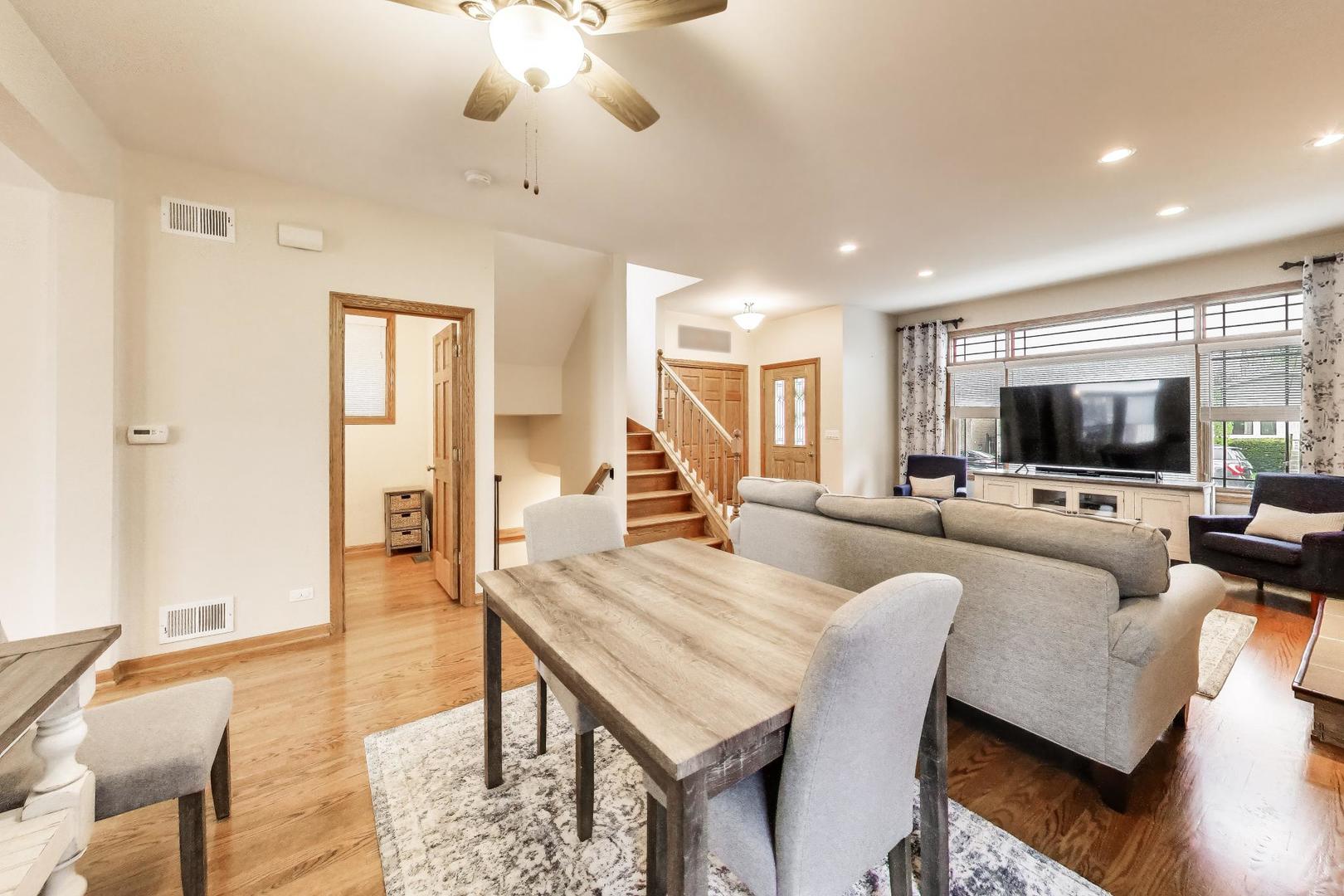 5038 North Rutherford Avenue Chicago IL 60656