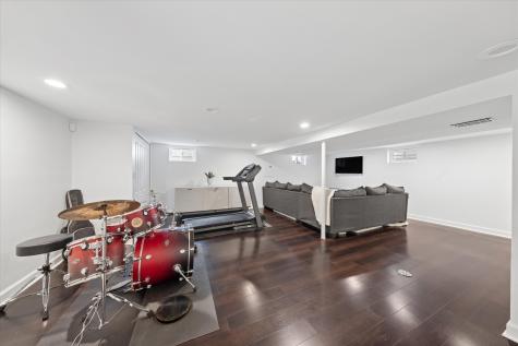 304 Bryant Avenue Glen Ellyn IL 60137