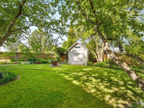 1765 Greenfield Court Belvidere IL 61008