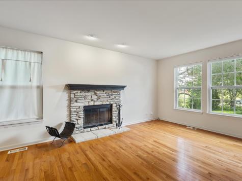 1765 Greenfield Court Belvidere IL 61008