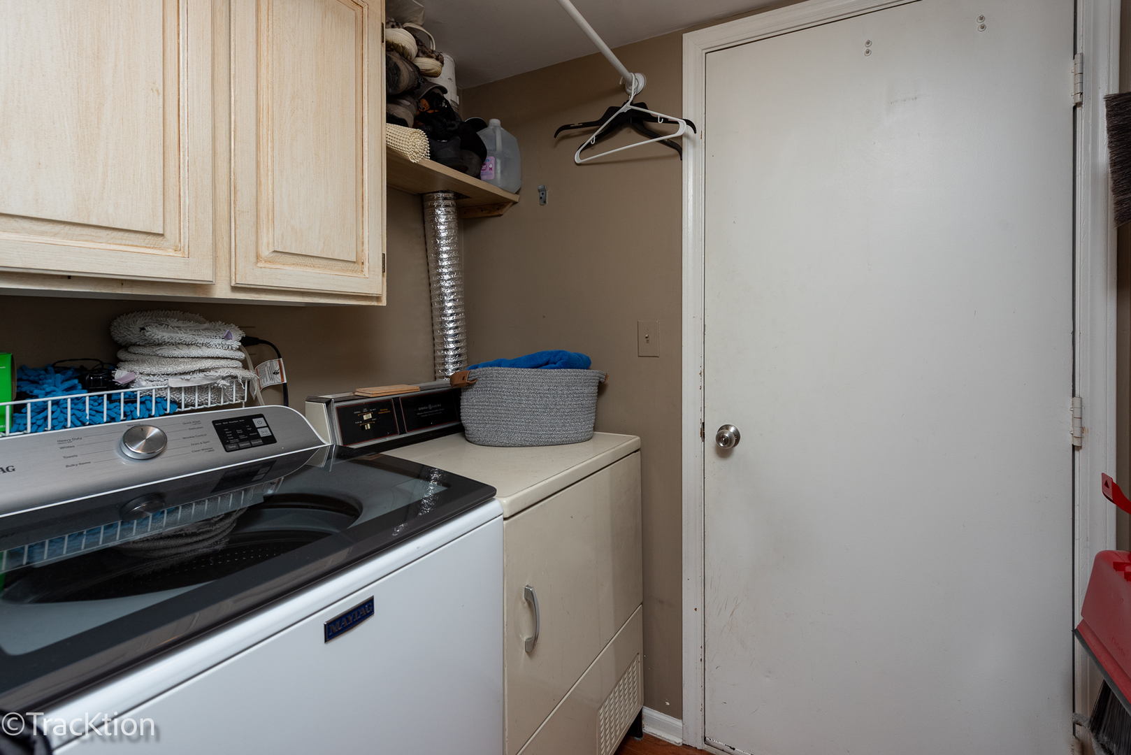 17 Peach Tree Lane Westmont IL 60559