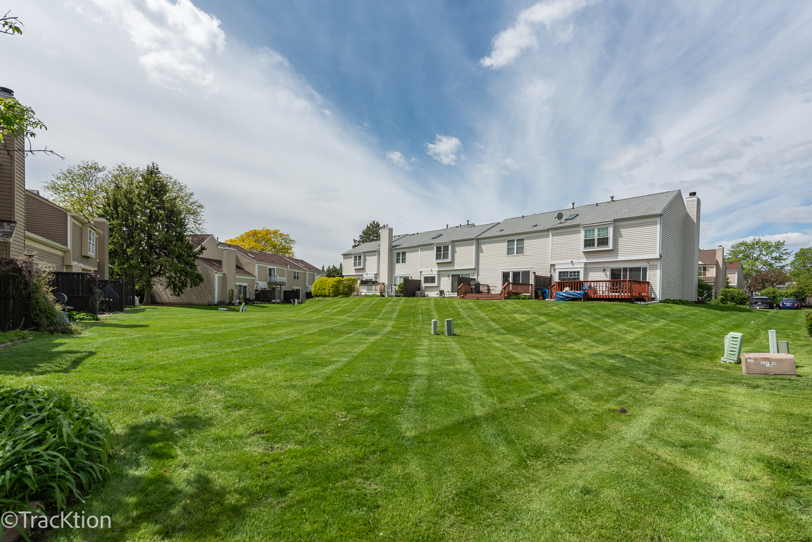 17 Peach Tree Lane Westmont IL 60559