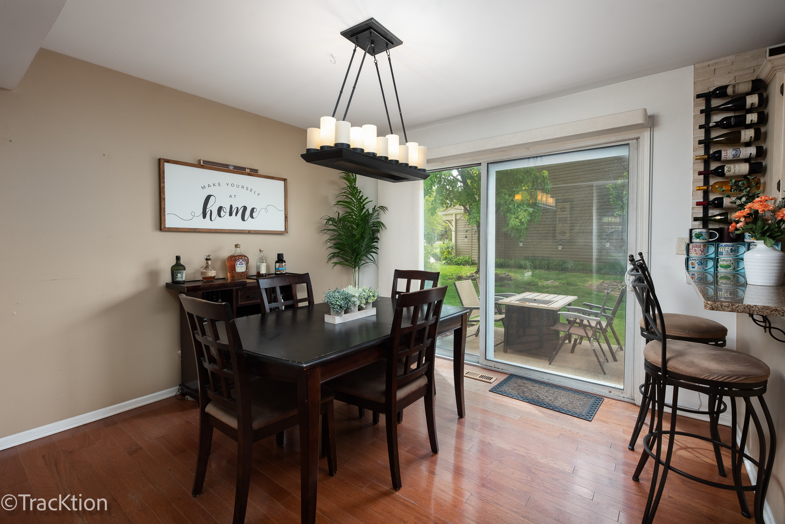 17 Peach Tree Lane Westmont IL 60559