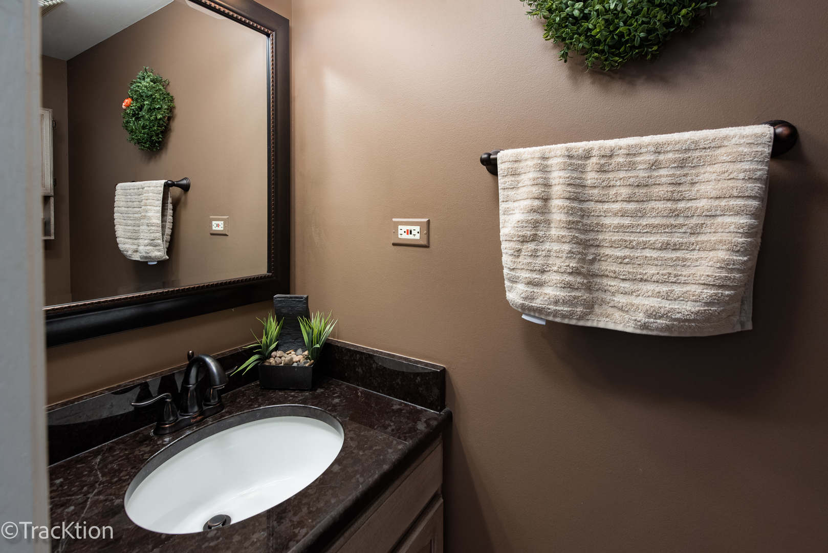 17 Peach Tree Lane Westmont IL 60559