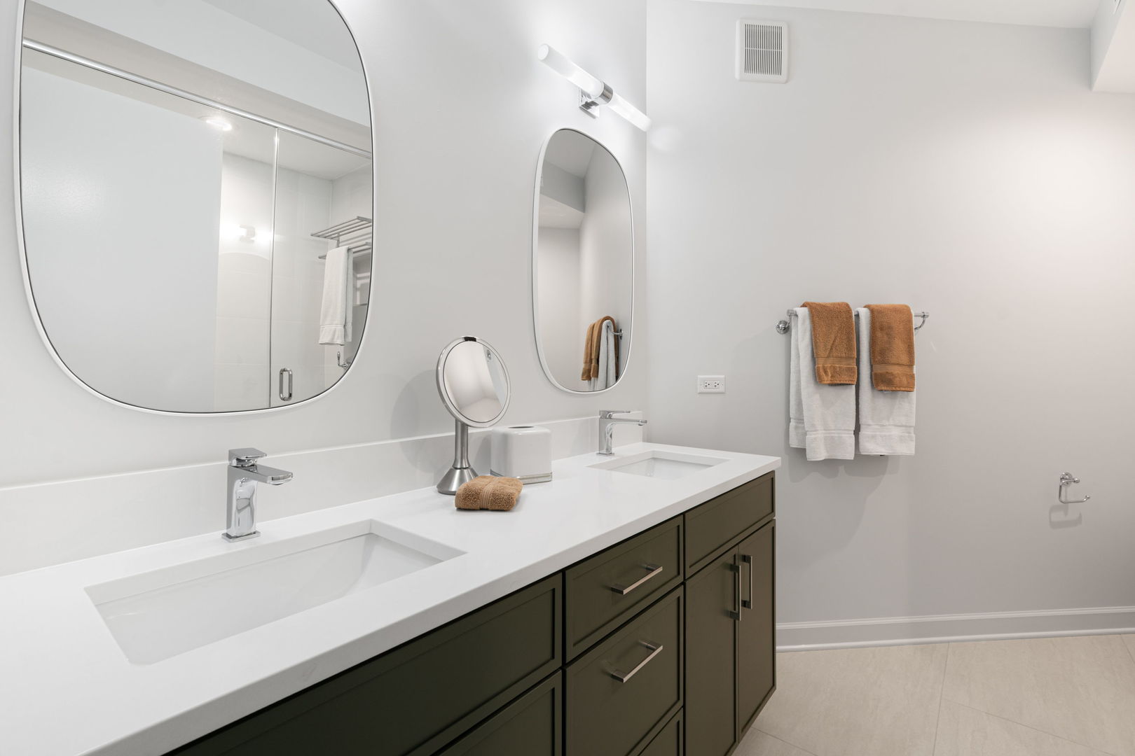 1733 South Prairie Avenue Chicago IL 60616