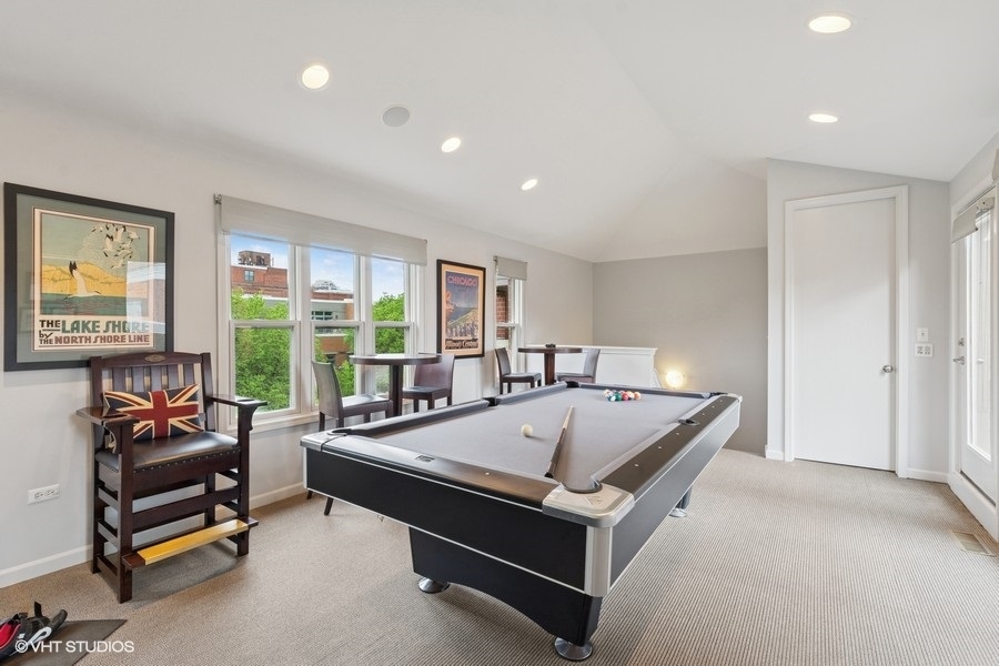 1733 South Prairie Avenue Chicago IL 60616