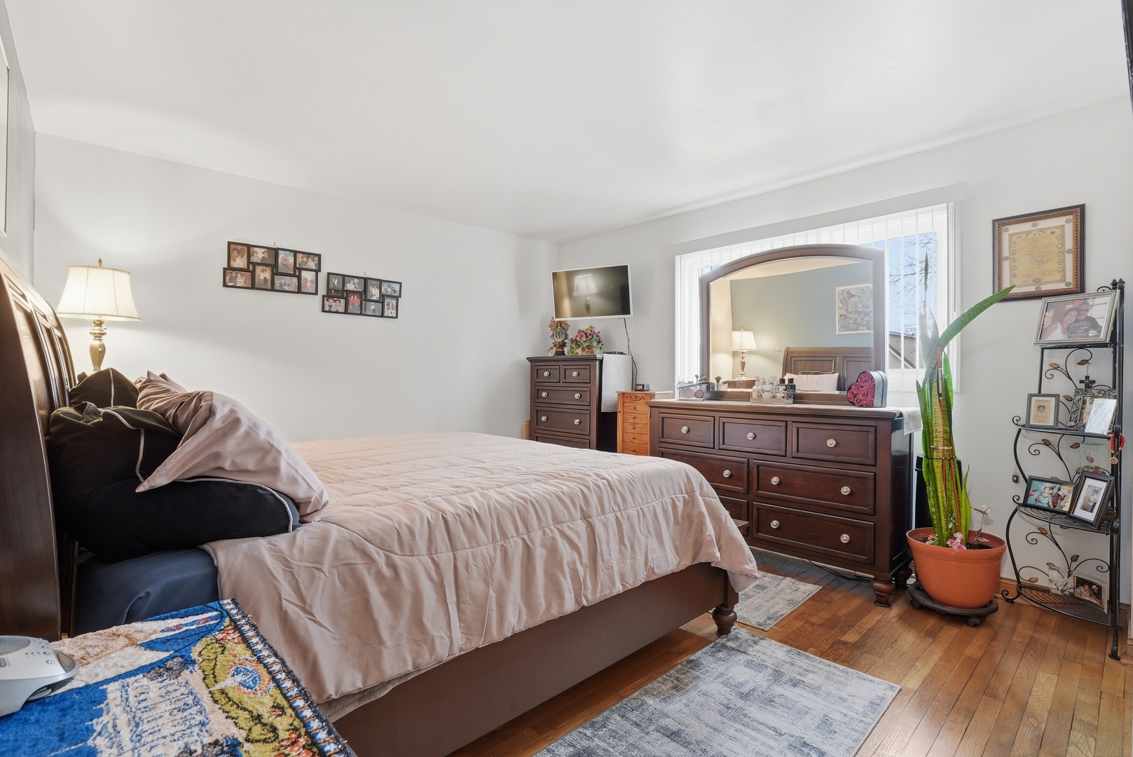 538 North West Avenue Elmhurst IL 60126