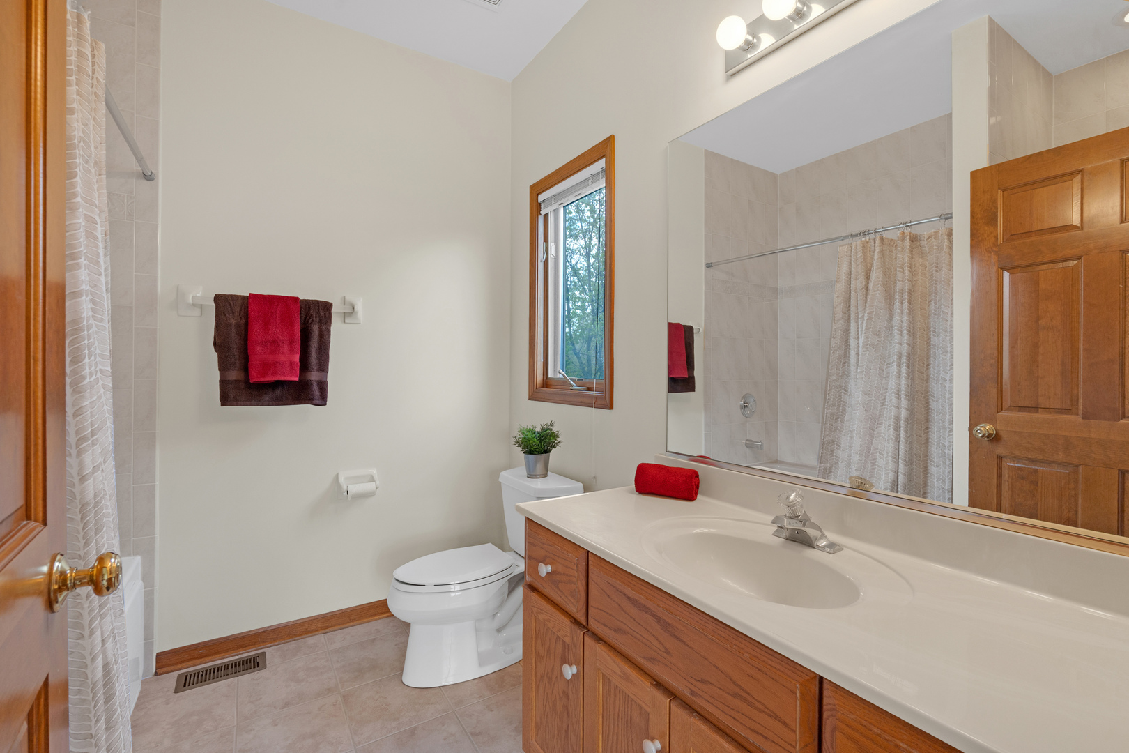 1340 Dunrobin Road Naperville IL 60540