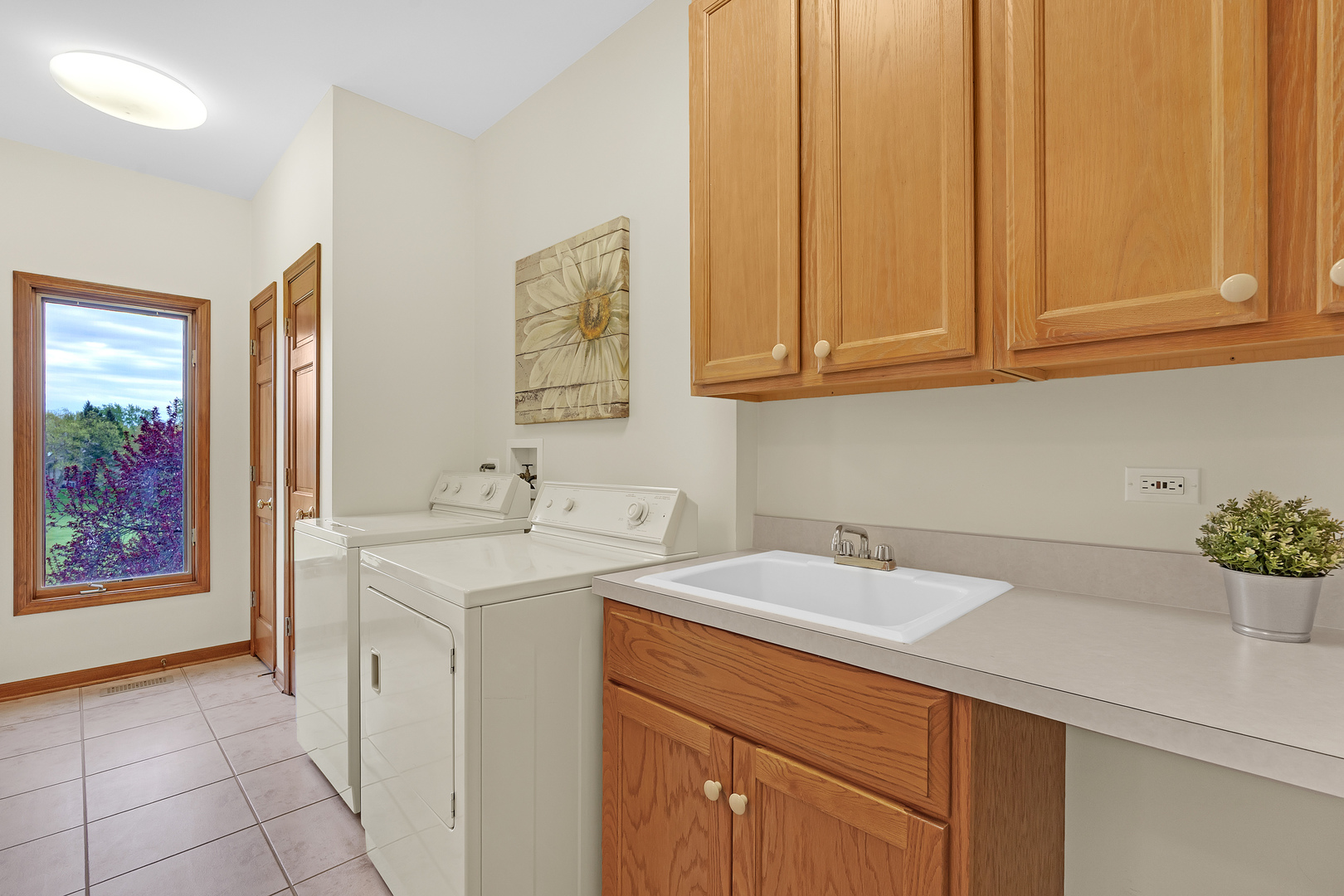 1340 Dunrobin Road Naperville IL 60540