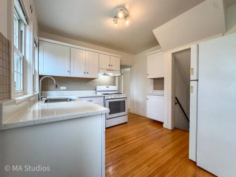 216 Wilcox Avenue Elgin IL 60123