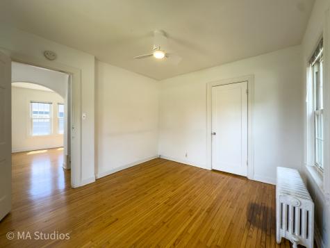 216 Wilcox Avenue Elgin IL 60123