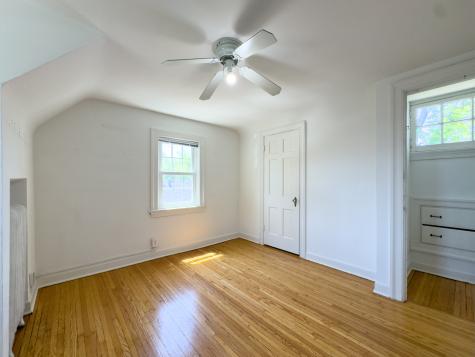 216 Wilcox Avenue Elgin IL 60123