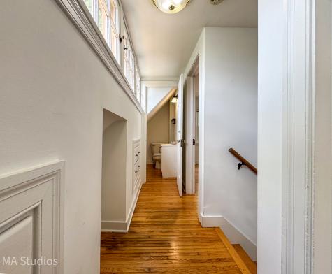 216 Wilcox Avenue Elgin IL 60123