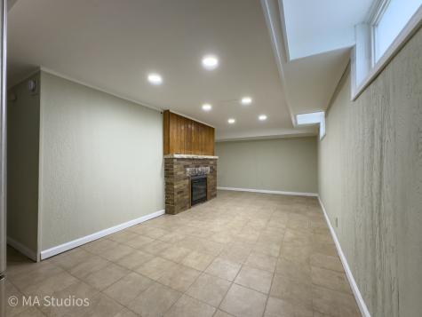 216 Wilcox Avenue Elgin IL 60123